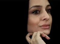 محمدرضا گلزار و ساره بیات در اثر تازه کارگردان «من سالوادور » نیستم