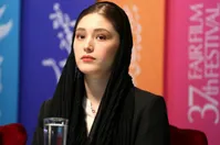 فرشته حسینی: می‌ترسیدند مادر زیبایم را طالبان ببرد/ در خیاطی کار می‌کردم؛ می‌گفتم که این نباید زندگی ما باشد