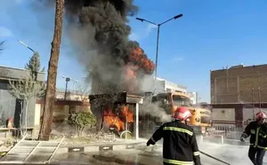 انفجار مخزن سوخت پمپ‌بنزین زابل/ دو کارگر مصدوم شدند