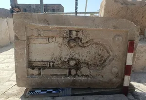 کشف محراب تاریخی در محوطه جهانی پاسارگاد