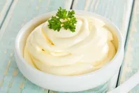 طرز تهیه سس مایونز خانگی بدون تخم مرغ