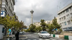 ورود سامانه بارشی به تهران / کاهش ۵ درجه‌ای دمای هوا