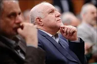 سر زنگنه کلاه نمی‌رود