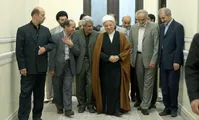 انتقاد آیت‌الله هاشمی‌ از صداوسیما و مخالفان برجام: دیگر نمی‌توان مردم آگاه را فریب داد