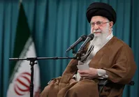 رهبر انقلاب: حکم بازداشت نتانیاهو کافی نیست، باید اعدام شود
