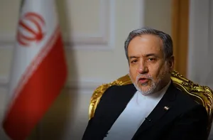 عراقچی: انتخاب قالیباف برای مذاکرات پیشنهاد پزشکیان بود