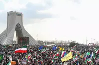 عکس| چرا عکس این زن در راهپیمایی ۲۲ بهمن پرحاشیه شد؟