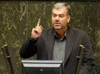 فیلم| انتقاد یک نماینده از وزیر صمت/ انقدر حرف از قیمت خودرو در کارخانه نزنید چون...