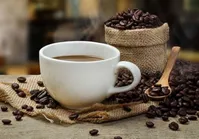 مصرف کافئین چگونه برخواب تاثیر می‌گذارد؟