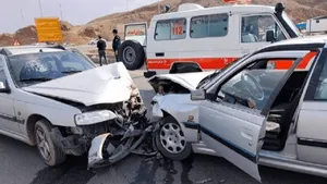 دو سانحه رانندگی در اطراف بندرعباس / ۱۱ مصدوم