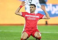 ستاره پرسپولیس مجبور به خداحافظی می‌شود؟