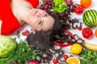 ۸ میوه مفید برای رشد سریع مو