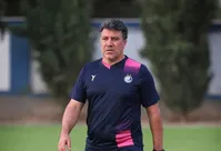 نوازی: پرسپولیس و سپاهان را نگاه هم نمی‌کنیم