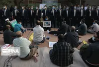 تصاویر| تجمع مقابل سفارت فرانسه در تهران؛ عکس ماکرون آتش زده شد