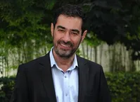 شهاب حسینی پروانه گرفت