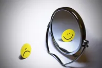 از شر بوی بد دهان خلاص شوید