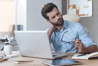 عادت اشتباهی که درد کمر را افزایش می‌دهد