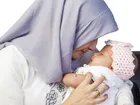 نوزادتان زیاد گریه می‌کند؟؛ این علائم گوارشی را جدی بگیرید