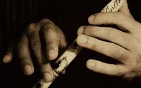 ماجرای رو کم‌کنی نوازنده ایرانی مقابل ملکه انگلستان