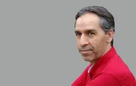 کوچک‌ترین بازدیدکننده‌ی نمایشگاه بین‌المللی کتاب تهران