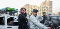 تصاور| شادی در تهران پس از پیروزی ایران مقابل ولز؛ از آزادی حجاب تا رقص یگان ویژه!