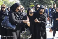 تصاویر| اشک‌های هنرمندان در مراسم تشییع پیکر مجید اوجی
