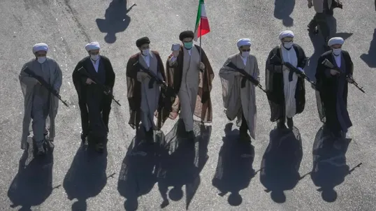 روز ۲۰۵ جنگ | عراقچی وارد نیویورک شد | وقوع دو حادثه دریایی در تنگه هرمز | فرستاده ویژه آمریکا: در‌های مذاکره باز است