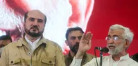 منصوری به چه حقی در جایگاه رئیس ستاد انتخابات جلیلی به همایش دهیاران رفته و سخنرانی کرده؟