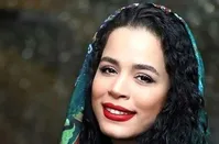 فیلم/ملیکا شریفی‌نیا مهران مدیری را با خاک یکسان کرد!