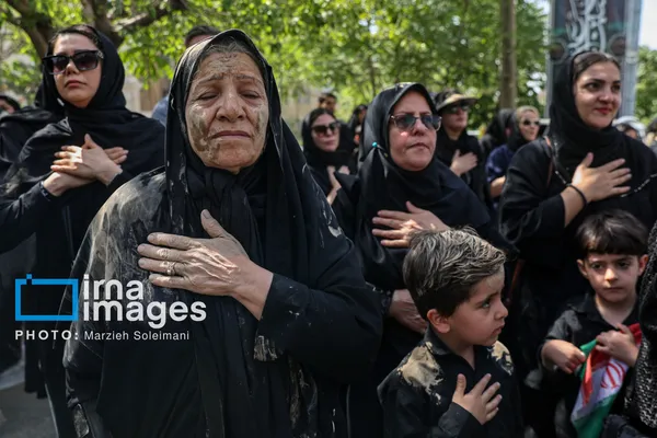 آئین گل مالی
