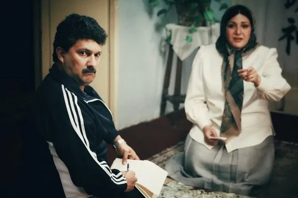 "شیشلیک" به کارگردانی محمدحسین مهدویان و تهیه&zwnj;کنندگی محمدرضا منصوری است.

فیلم نامه آن را امیرمهدی ژوله به نگارش درآورده و به عنوان اولین فیلم کمدی کارگردان "ایستاده در غبار"،"ماجرای نیمروز" قرار است، به نمایش دربیاید.

بازیگران:رضا عطاران، پژمان جمشیدی،جمشید هاشم پور،ژاله صامتی،وحید رهبانی،مه&zwnj;لقا باقری و عباس جمشیدی فر هستند.