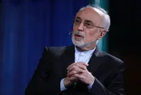 علی‌اکبر صالحی: تصمیم‌گیری‌ها سریع و صائب باشد