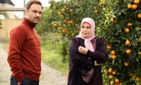 عکس/اکرم محمدی «خانم بزرگ» سریال ستایش با استایل اروپایی