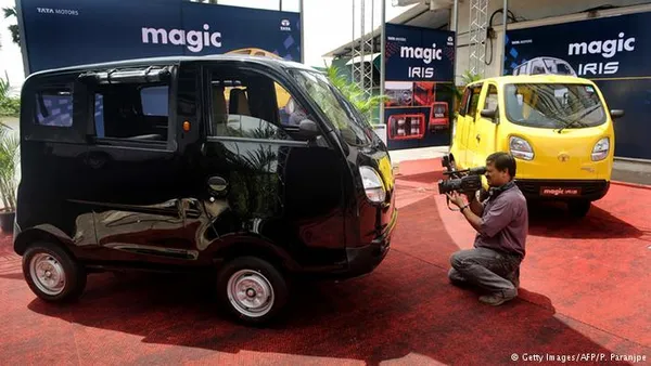 Tata Magic Iris
تاتا مجیک آیریس خودرویی است در کلاس مینی&zwnj;ون که از سال ۲۰۱۰ در هند تولید می&zwnj;شود.
