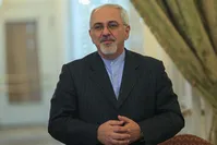 ظریف: کری تاکید کرد آمریکا به توافق ژنو متعهد است/ نتیجه مذاکرات باید لغو تحریم‌ها باشد
