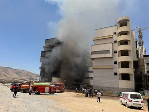 آتش‌سوزی در بیمارستان نیایش خرم‌آباد