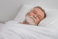 علائم هشداردهنده‌ای که می‌گوید احتمالا در خواب دچار مرگ می‌شوید