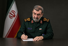محسن رضایی: مذاکره بس است عمل کنید