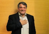 نمی‌شود مسئولان در رفاه باشند و از مردم انتظار مقاومت داشته باشند