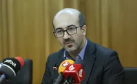 نامه نگاری رییس جمهور با رهبر انقلاب در مورد سپنتا نیکنام/تا وصول نتیجه پیگیری می کنیم