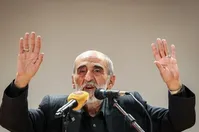 نگرانی حسین شریعتمداری از روبروشدن تیم مذاکره ایران با مقامات امریکا